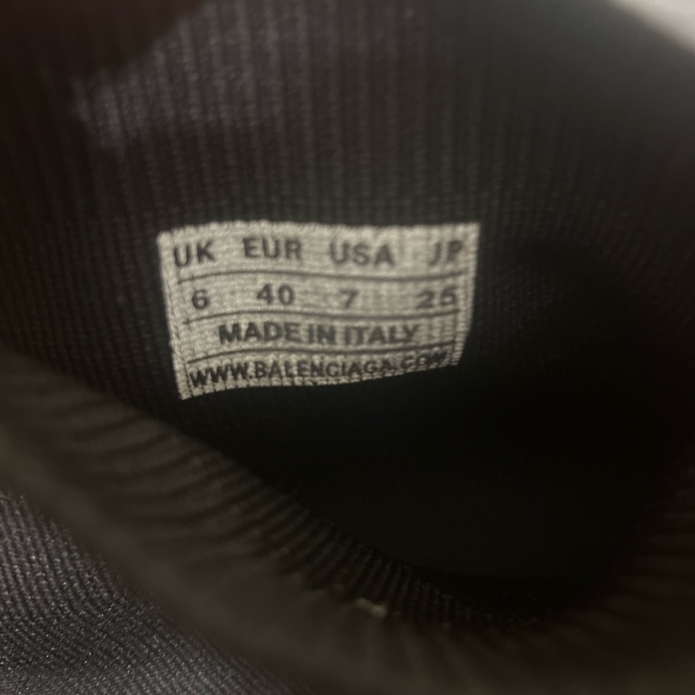 Balenciaga Black Interior Label - Picture 6 of 7